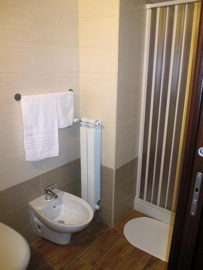 Habitación Doble con baño privado - 2 camas