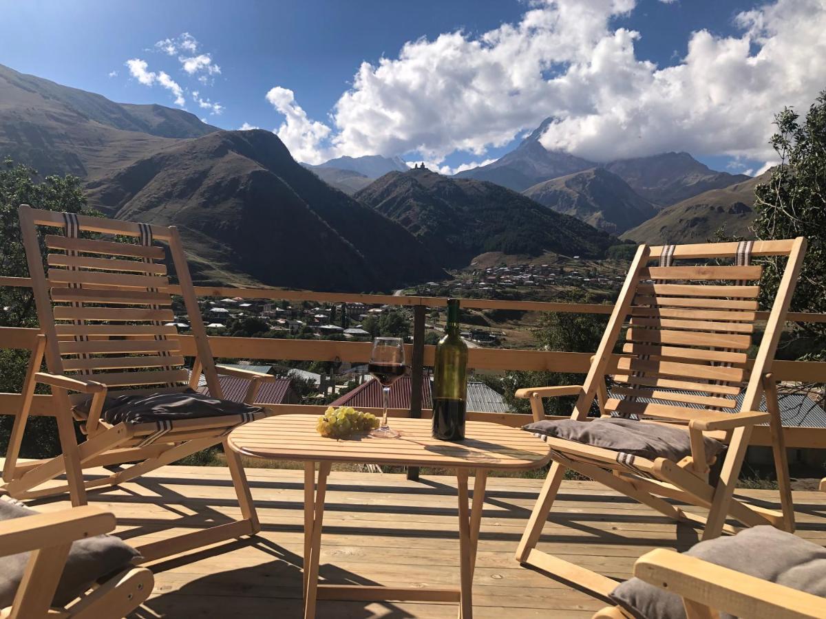 Double or Twin Room with Mountain View