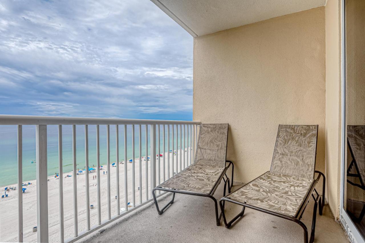 Majestic Beach Resort Tower 1-711 - B&B Panama City Beach