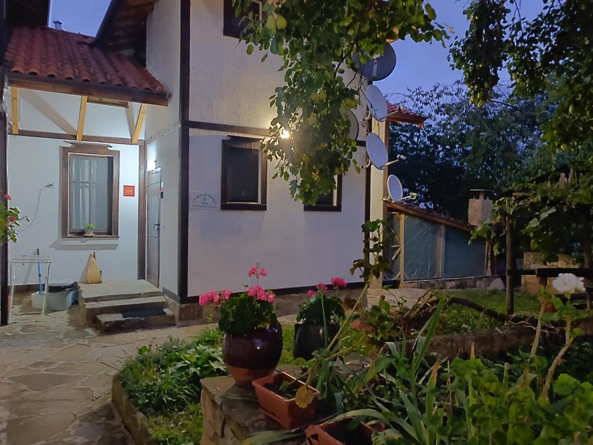 Старата къща - Трявна - B&B
