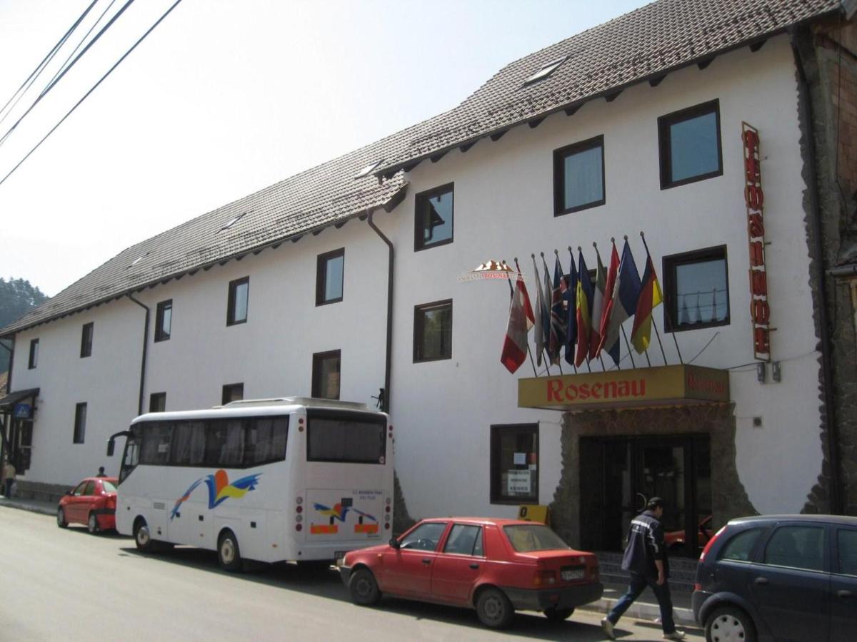 Pensiunea Rosenau - Chambres d’hôtes