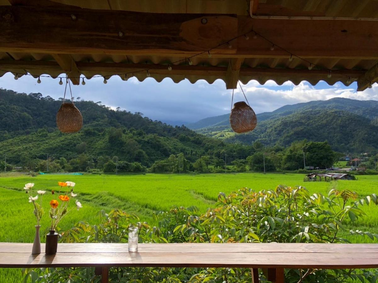 นากลางดอย Naklangdoi - B&B