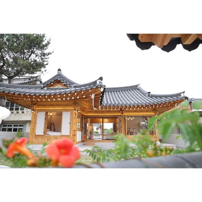 Gyeongju Hanok Sohwa - B&B