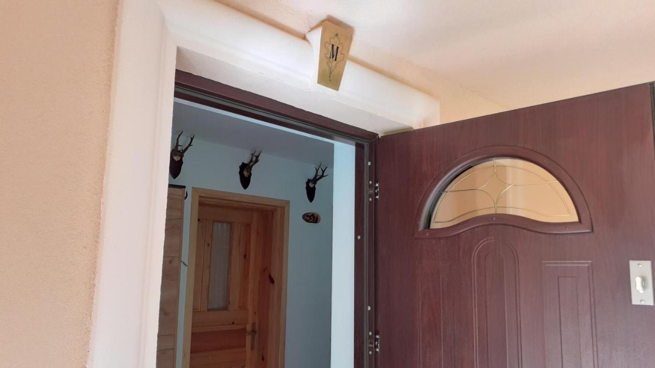 Dworek POD DĘBEM - B&B Niwiska