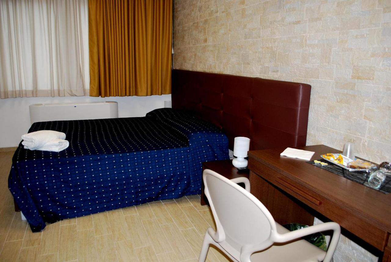Deluxe Kamer (2 Volwassenen + 1 Kind)