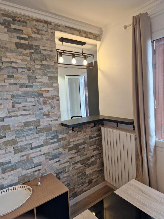 Appartement spacieux rénové - 11 min de Paris - B&B