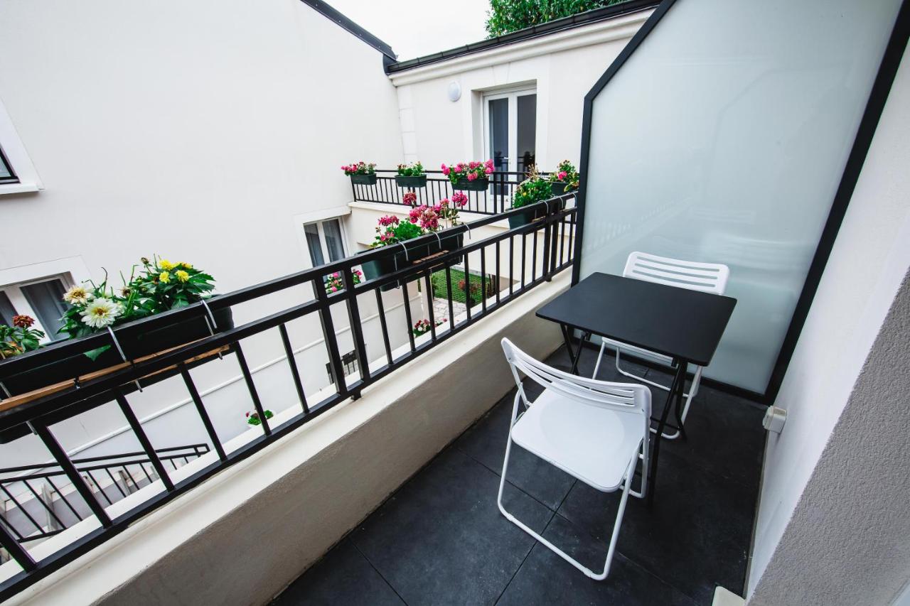 Paris City Flat 51M carrée Appt 105 F2 Grd Paris - B&B