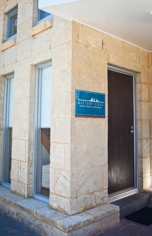 Battery Cove Beach Front Apartment - B&B Port Fairy