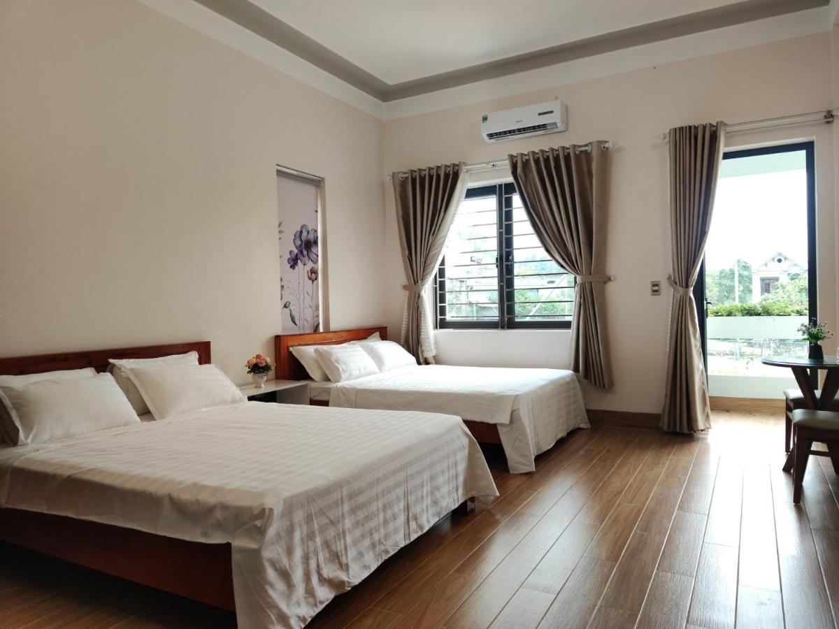King Room with Balcony