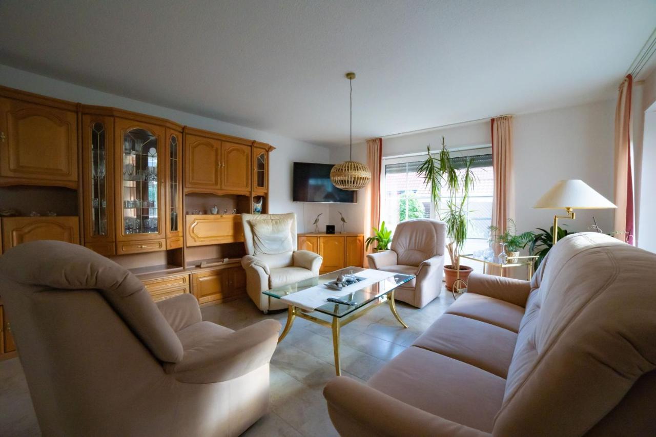 Schönes & gemütliches Ferienhaus nahe der Nordsee - B&B Schortens