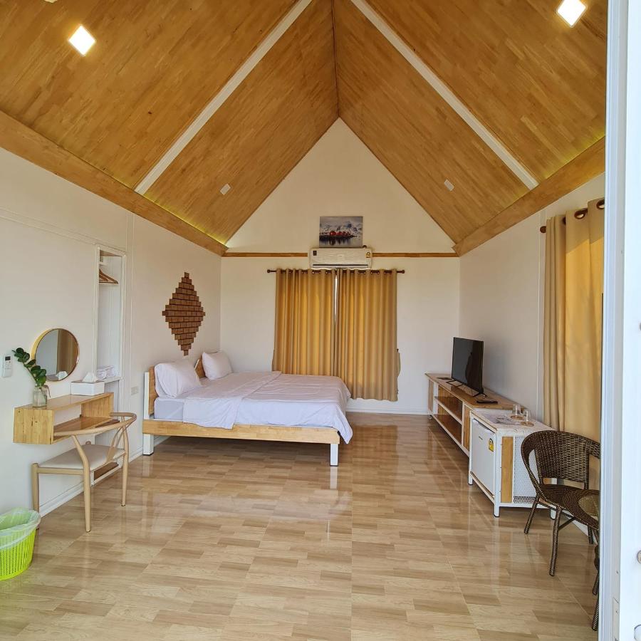 นอร์ดิกเฮ้าส์ แอนด์ คอฟฟี่หนองบัวลำภู - B&B