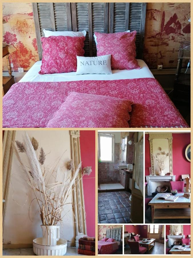 Camera Matrimoniale con Vista Giardino