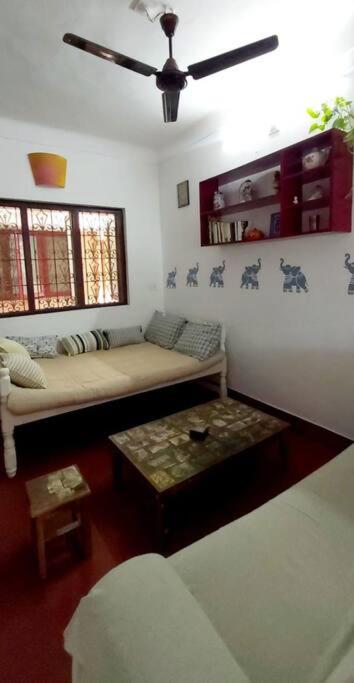Sylvie Cottage (SF)- Near White Town & Beach - B&B Puducherry