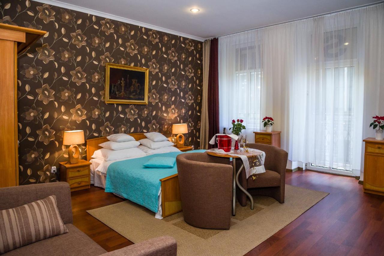 Appartement met 1 Slaapkamer en Slaapbank 