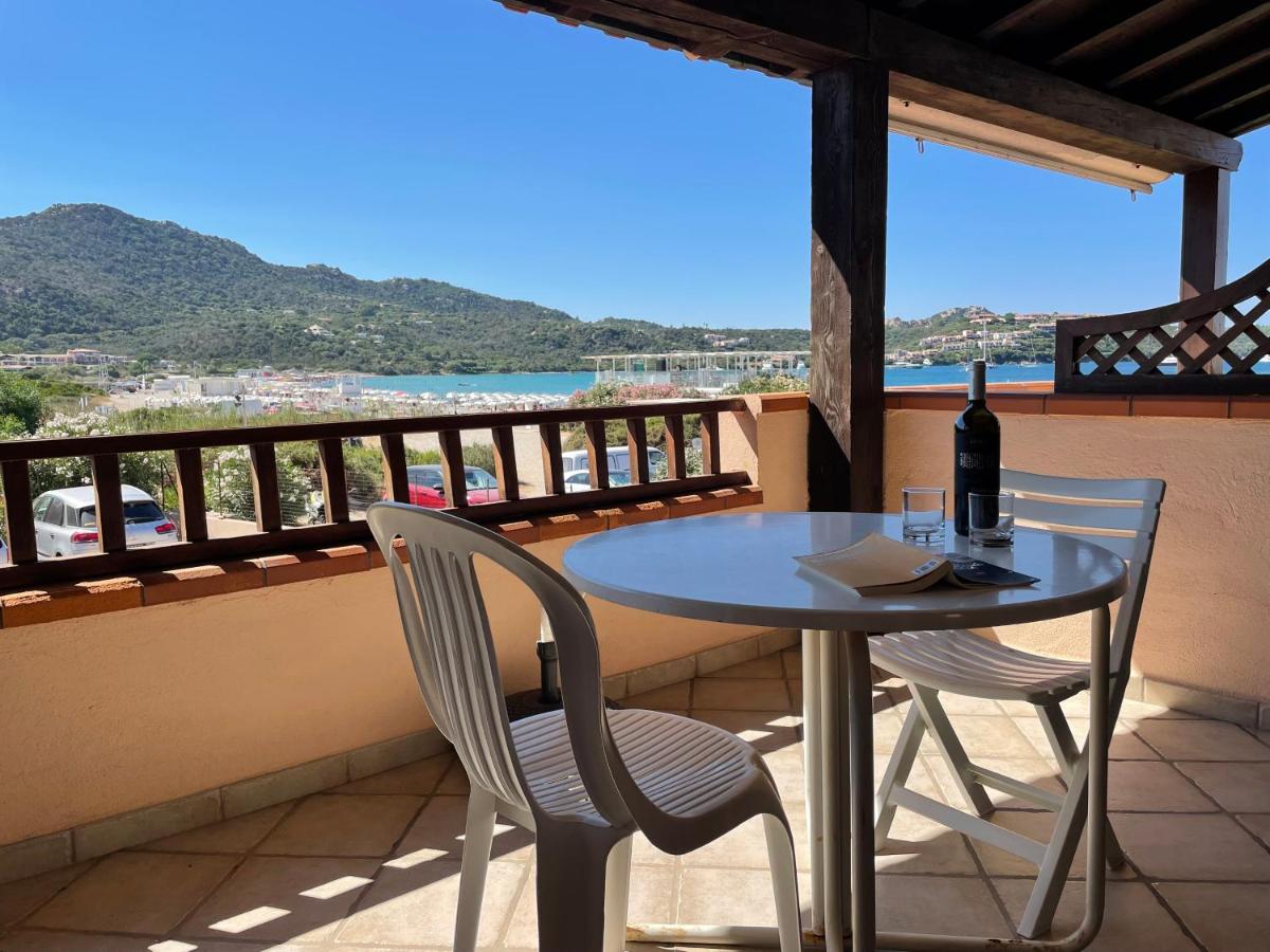 Studio Apartment with Sea View