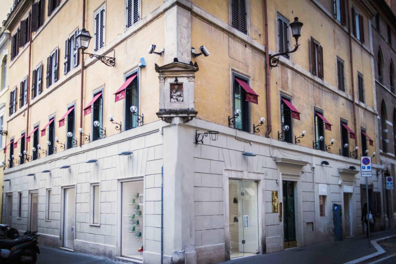 Residenza Canova Tadolini - Guesthouse - Bed and Breakfast Rome