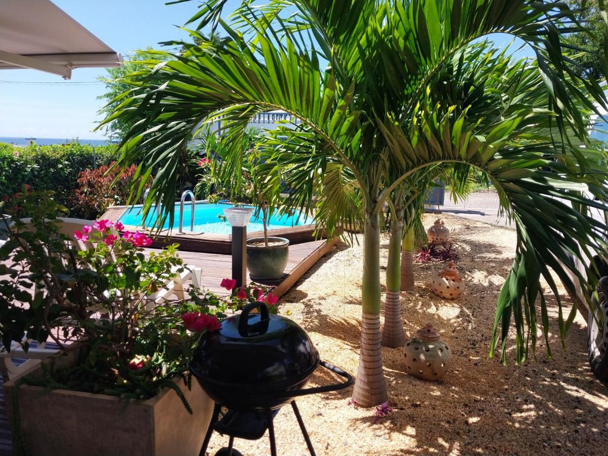 Les Gites Capra - Villa Aiméandre piscine et Spa - Ferienwohnung Bouillante