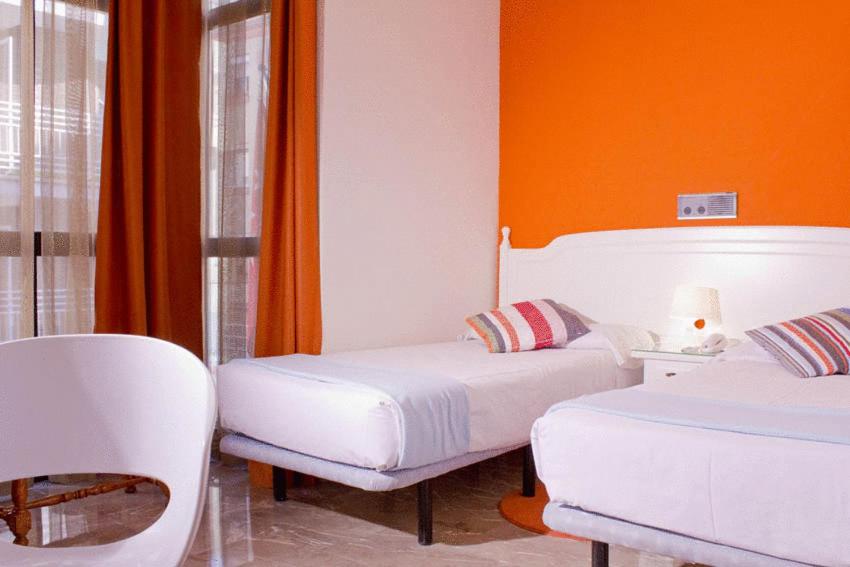 Apartamentos Turisticos G3 Galeon - B&B