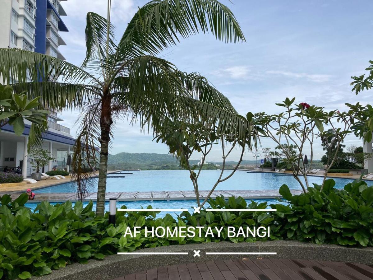 B&B Kajang - AF Homestay Islamic Concept at Palmera Residence Nearby Bangi, Kajang, Nilai & KLIA - Bed and Breakfast Kajang