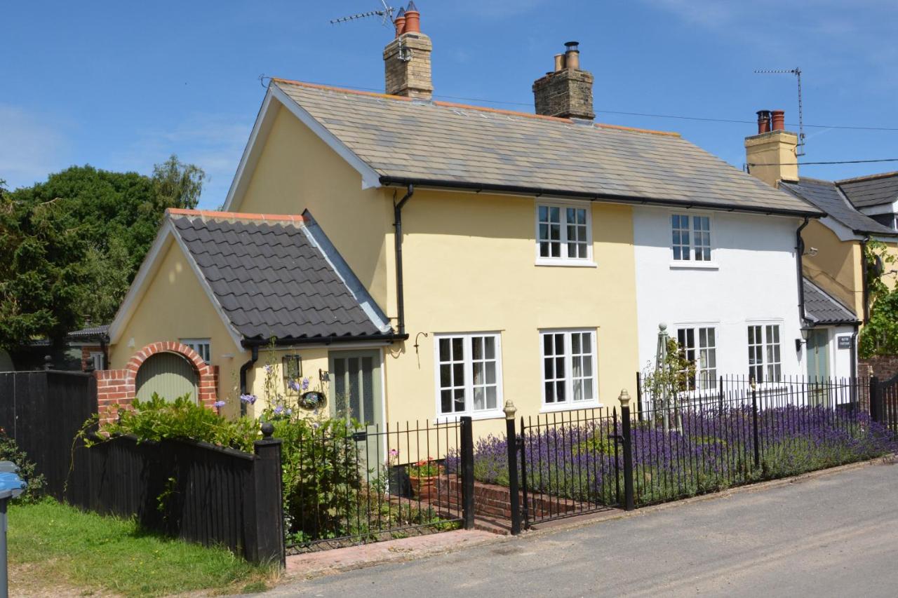 B&B Heveningham - Flaxen Cottage, Heveningham - Bed and Breakfast Heveningham