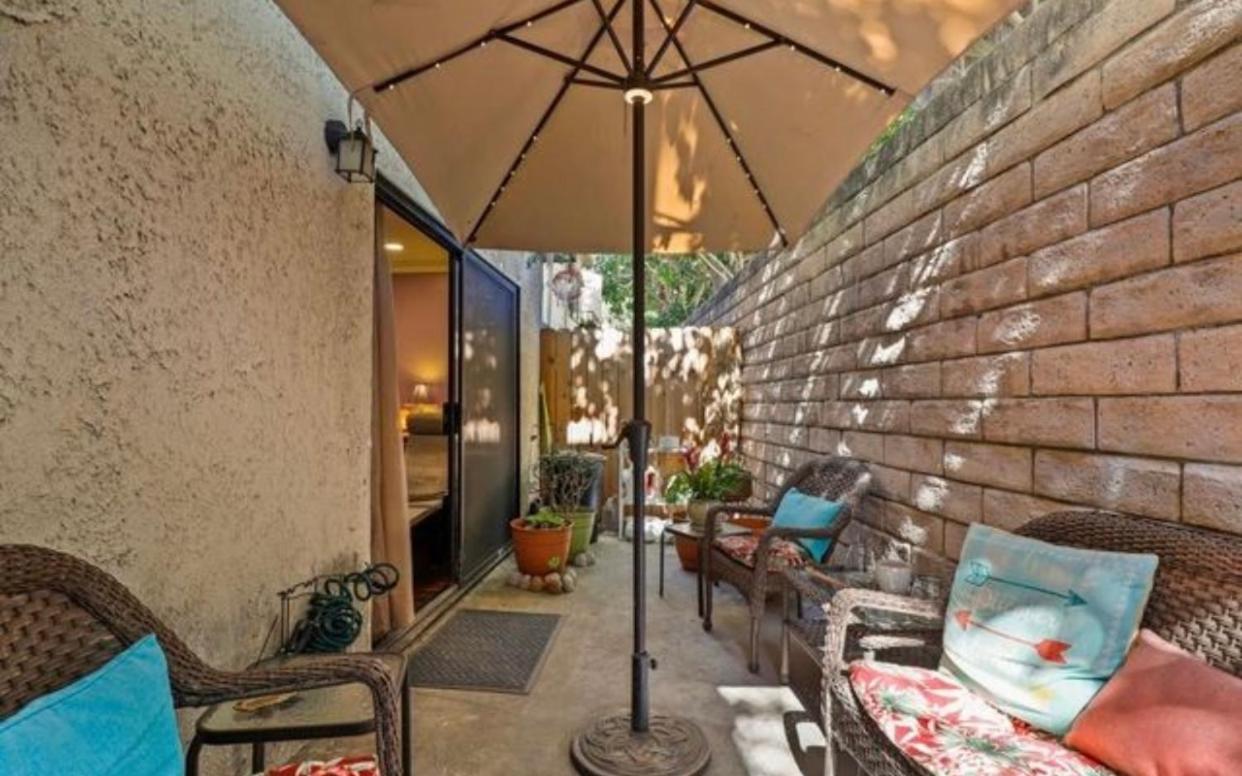 Condo Near LAX & Sofi - B&B