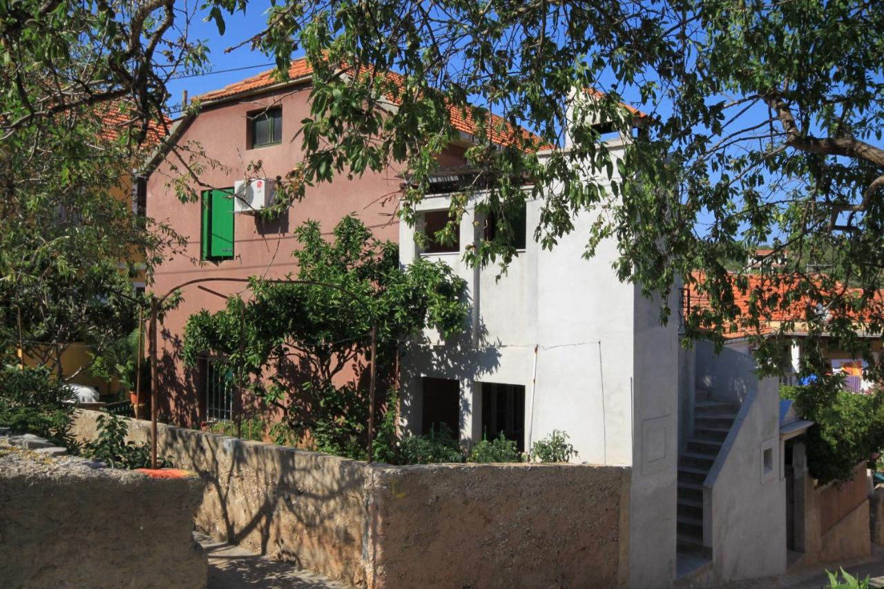 B&B Sali - Apartments by the sea Sali, Dugi otok - 8156 - Bed and Breakfast Sali