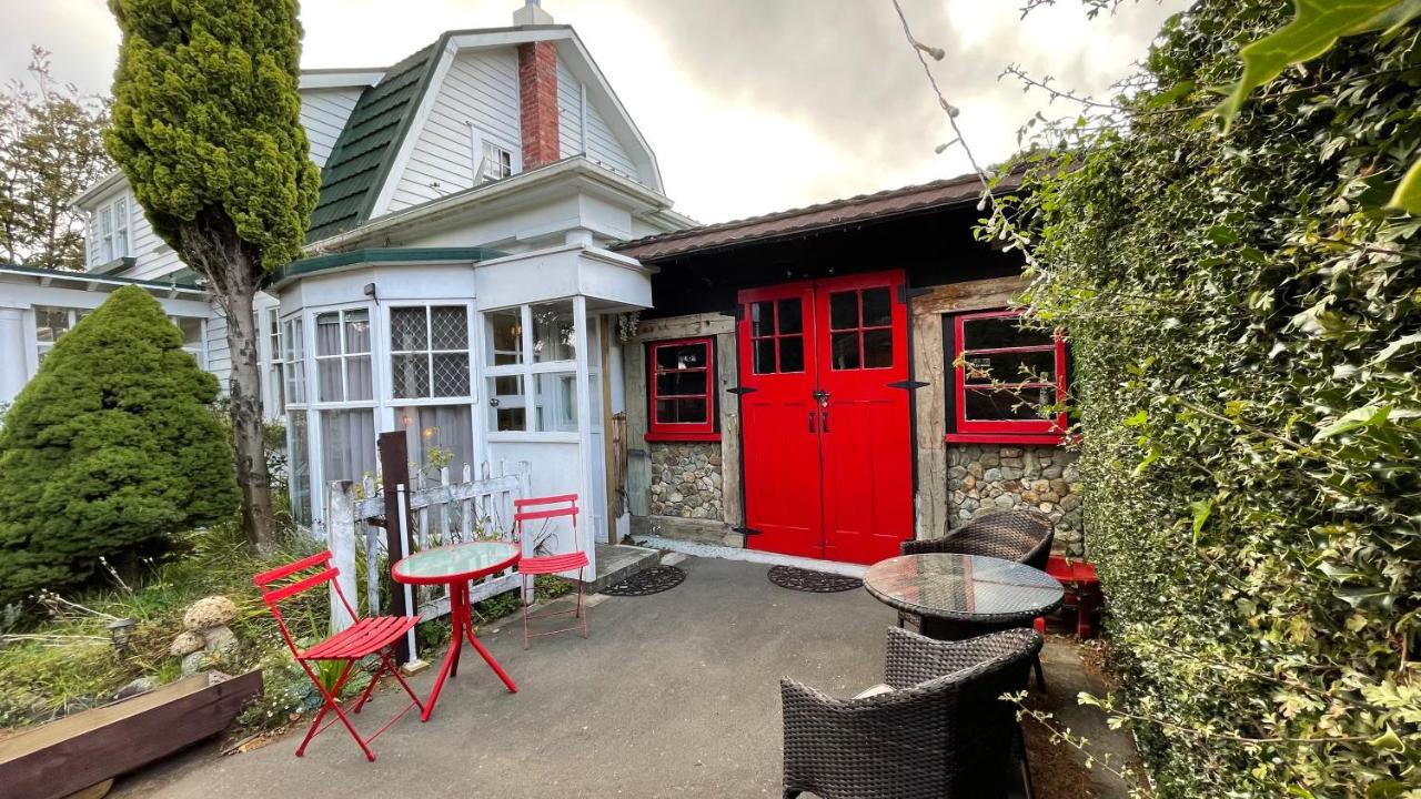 Enchanted Escape - B&B Picton