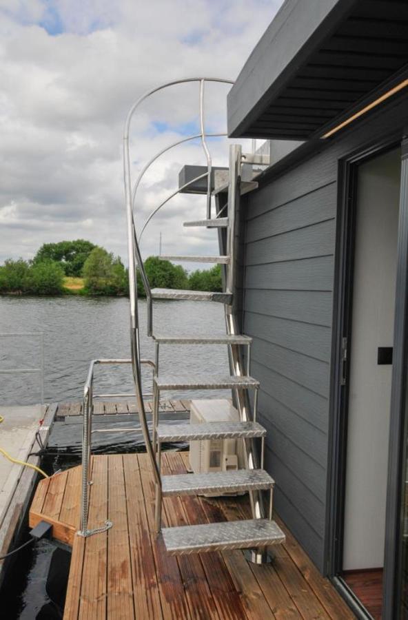 Hausboot La Mare Gabi - Chambres d’hôtes