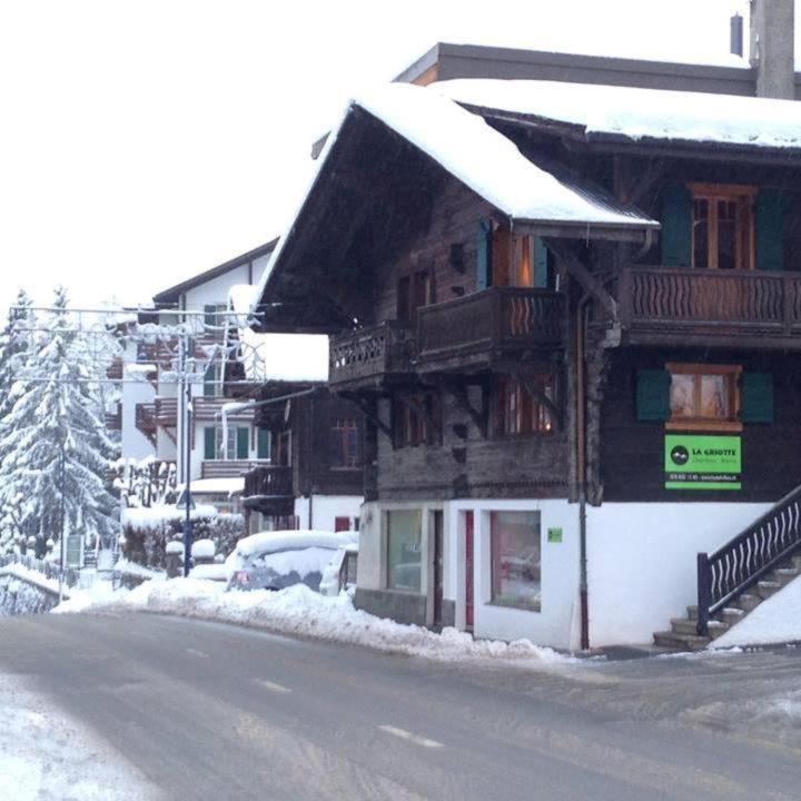 B&B Villars / Ollon - Chalet la Griotte - Bed and Breakfast Villars / Ollon