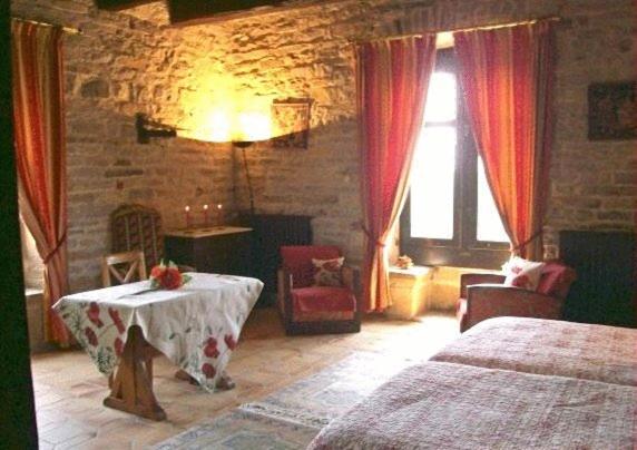 Zweibettzimmer mit Schlafsofa