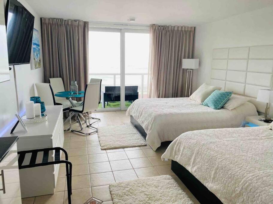 B&B Miami Beach - Alojamiento con balcon hacia la playa 115 - Bed and Breakfast Miami Beach