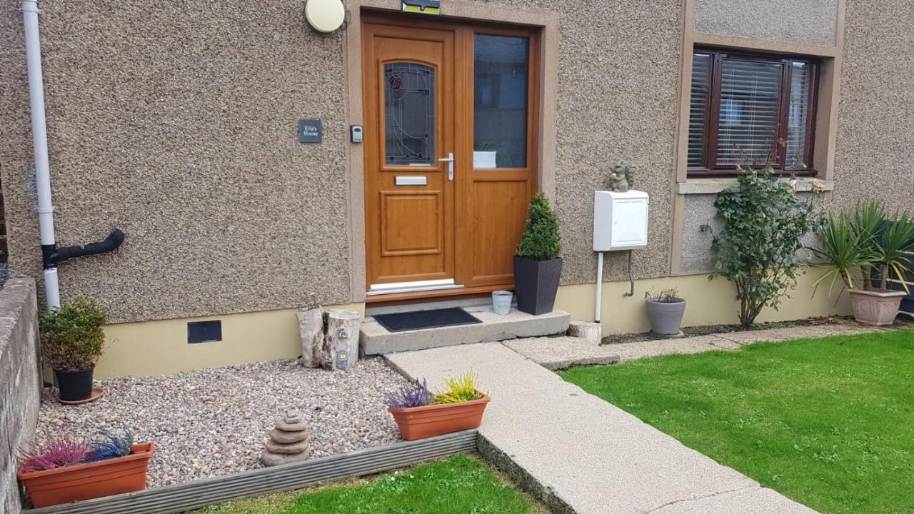 Ella's Hoose - Bed and Breakfast