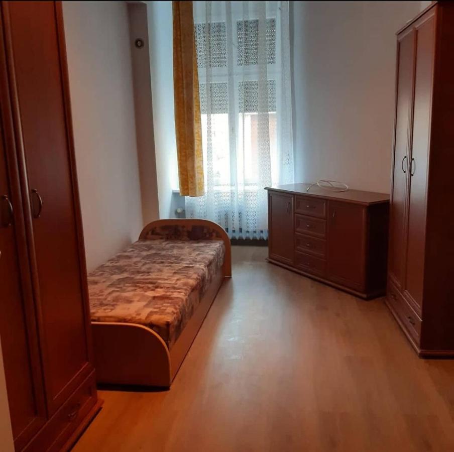 Appartamento con 3 Camere da Letto
