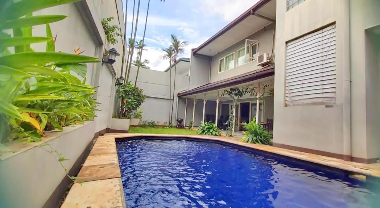 B&B Jakarta - Kemang Utara Creative Villas - Bed and Breakfast Jakarta