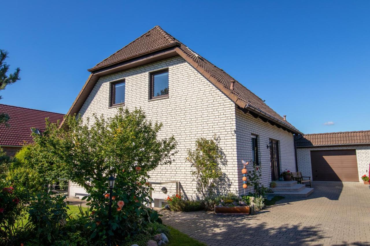 Ruhige Ferienwohnung in Niepars - B&B Niepars