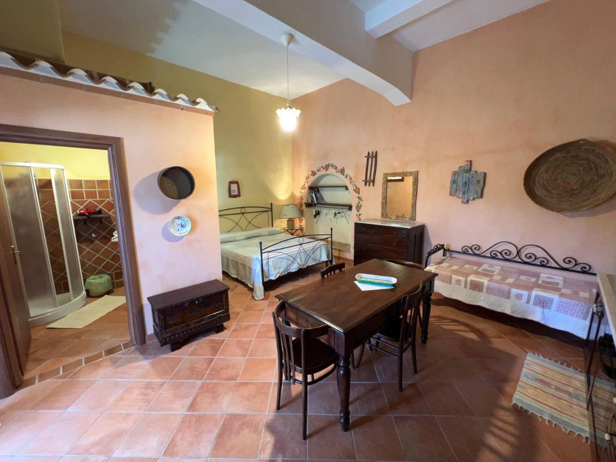 Driepersoonskamer met Eigen Badkamer