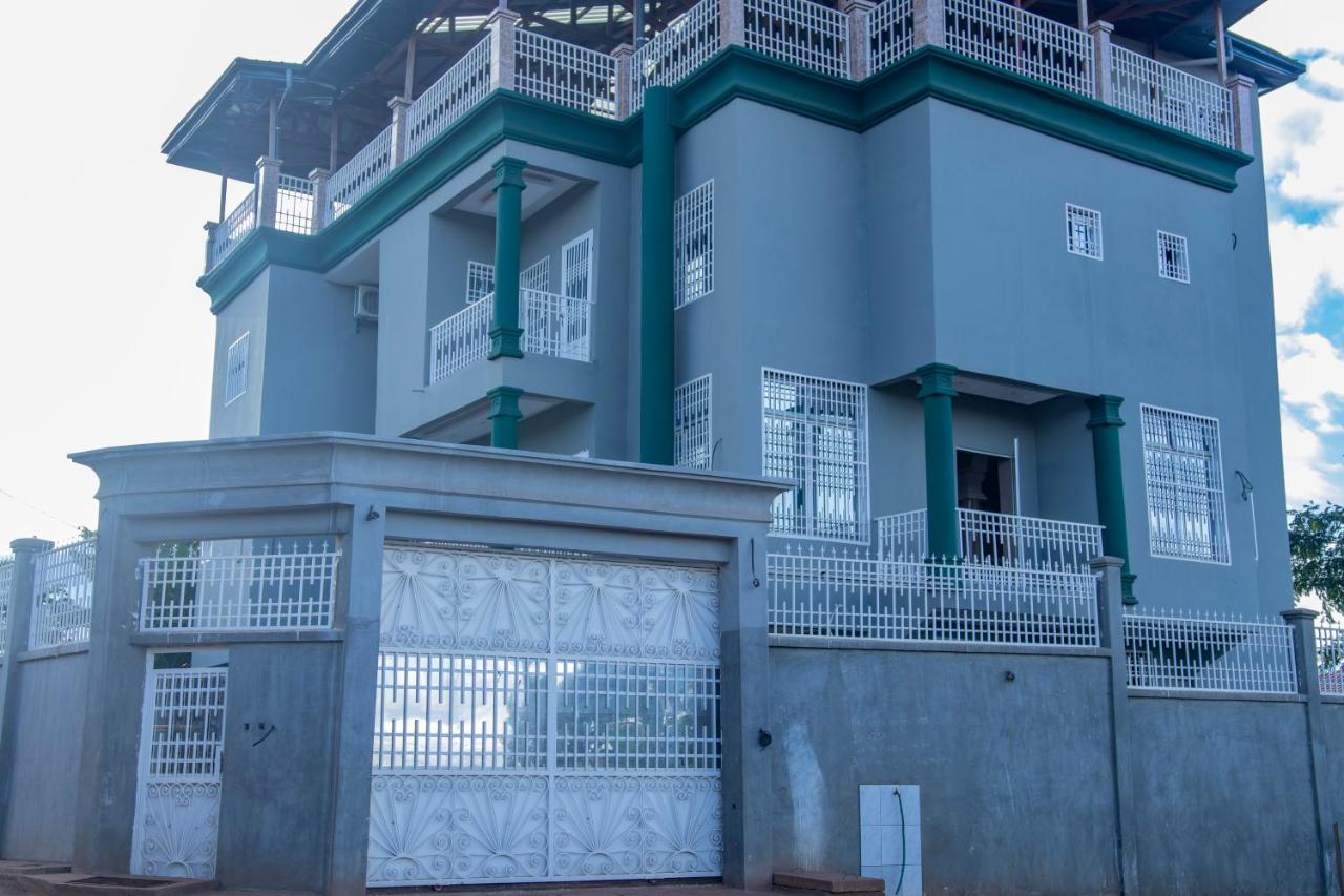 Home Away From Home - B&B Yaoundé