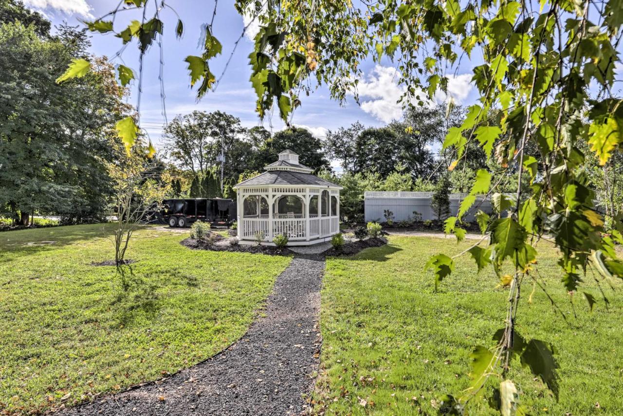 Norwich 'The Villas': Near Mohegan Sun Casino - Chambres d'hôtes Norwich