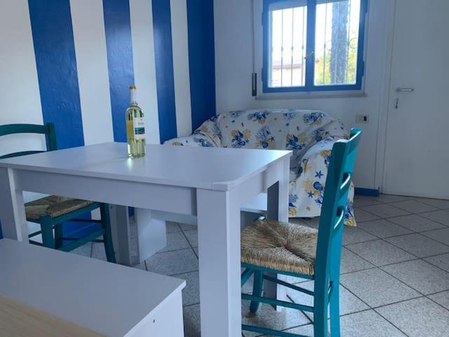 casa in riva al lago Diletta Spiti - Chambres d’hôtes