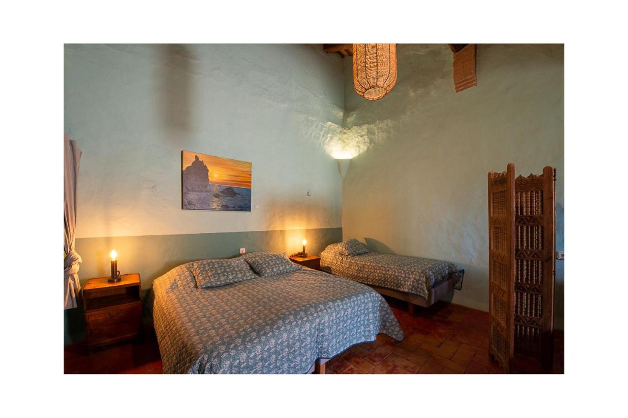 Chambre Familiale avec Salle de Bains Privative