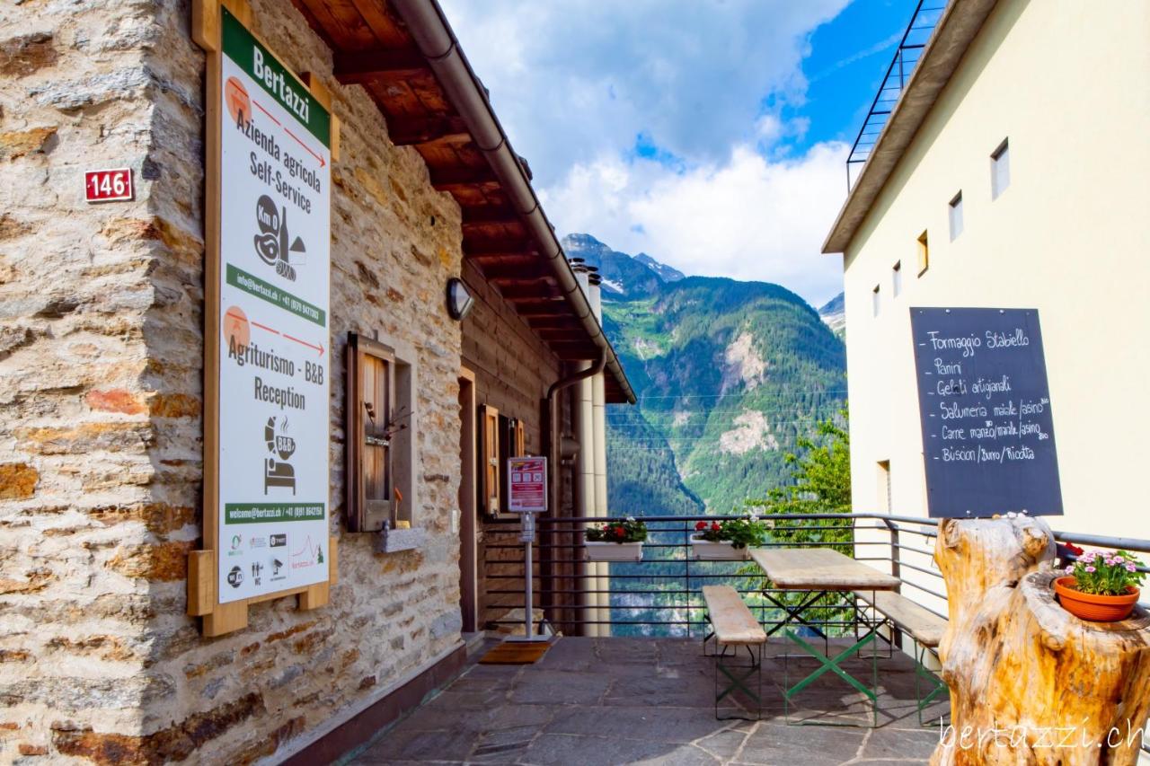 Appartamenti Bertazzi, Cavagnago - self check-in - B&B