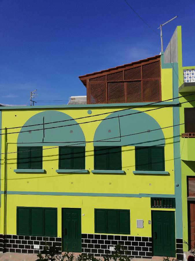 Residencial Chez Flor - B&B
