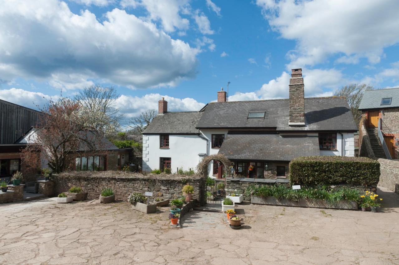 Burton Farmhouse - Ferienwohnung Kingsbridge