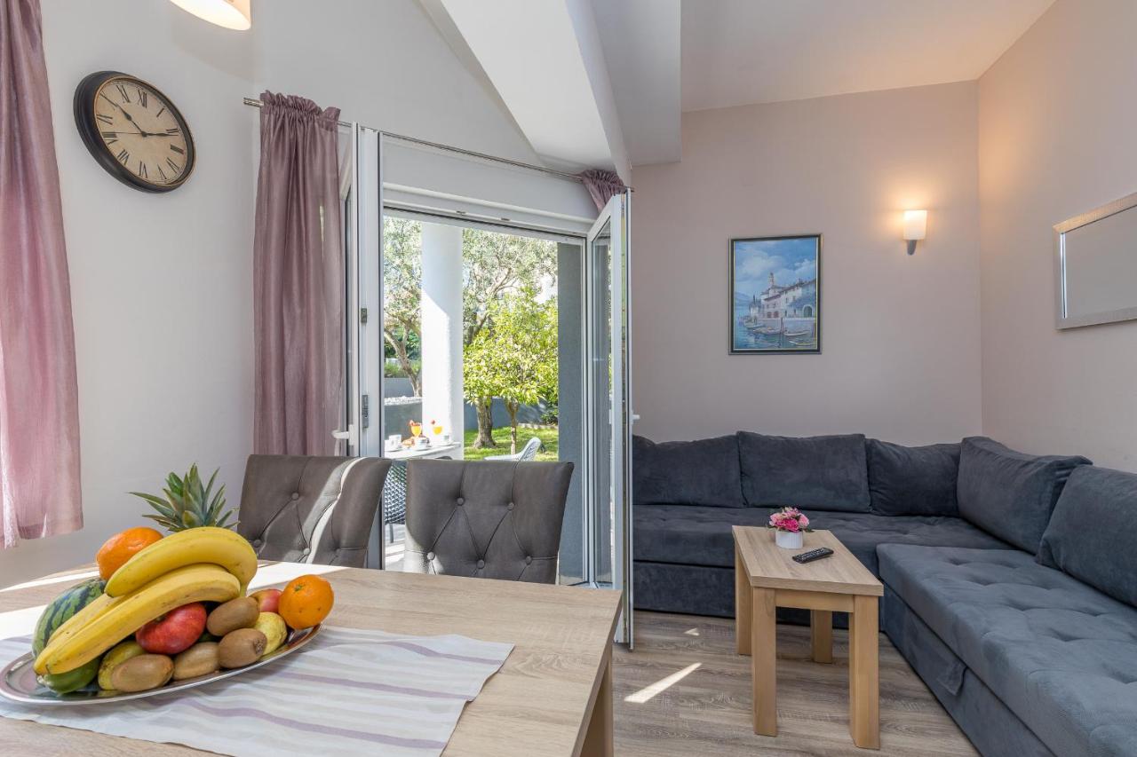 Appartamento con 2 Camere da Letto