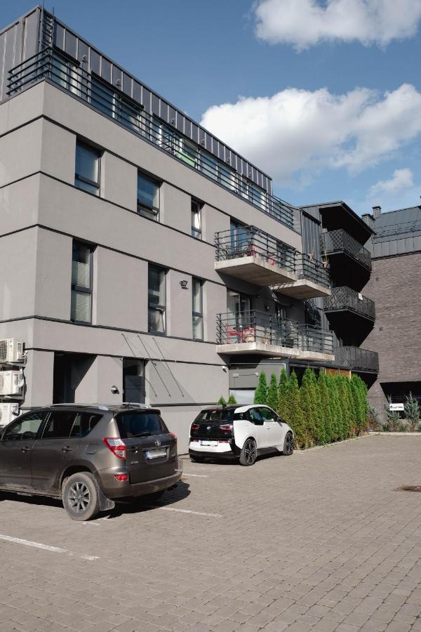 Cosy 1 bedroom apartment in the heart of old town with parking - Chambres d'hôtes Kaunas