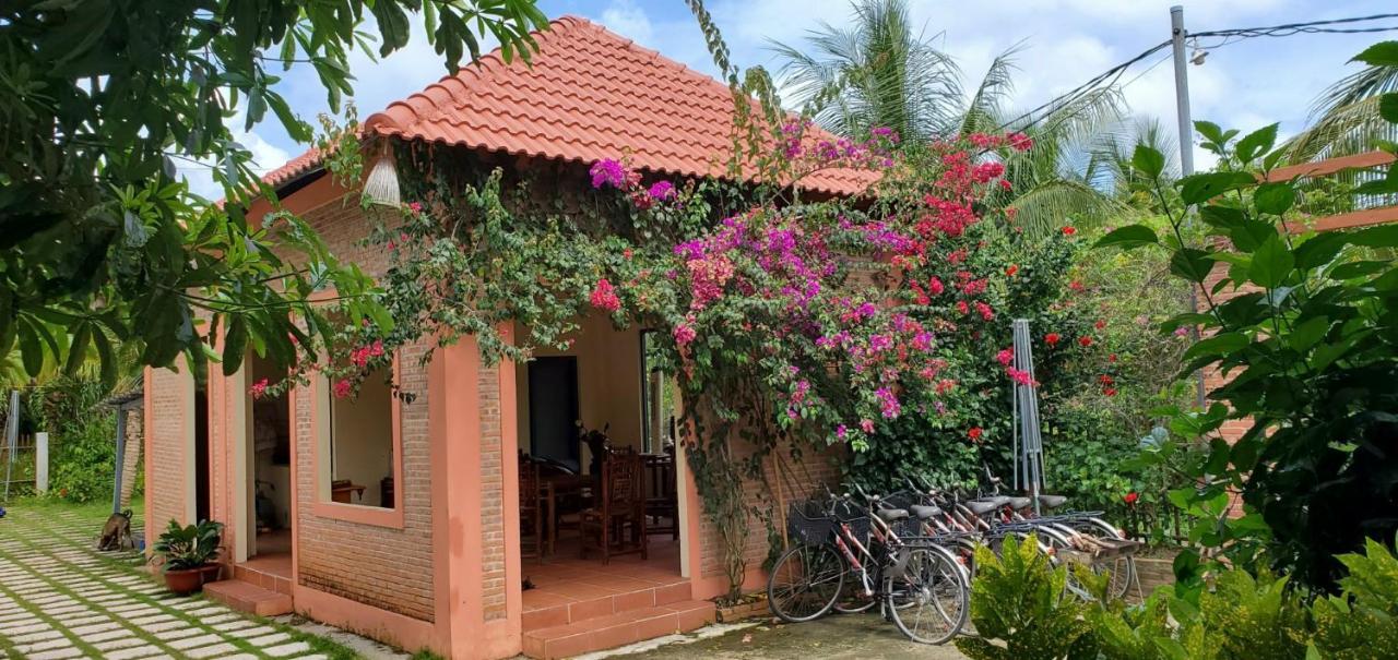 AnAn Boutique Bungalows with Private Kitchen - Bed and Breakfast