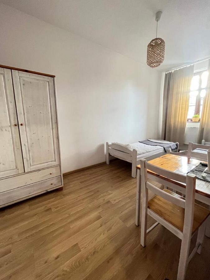 Chambre Double avec Salle de Bains Commune