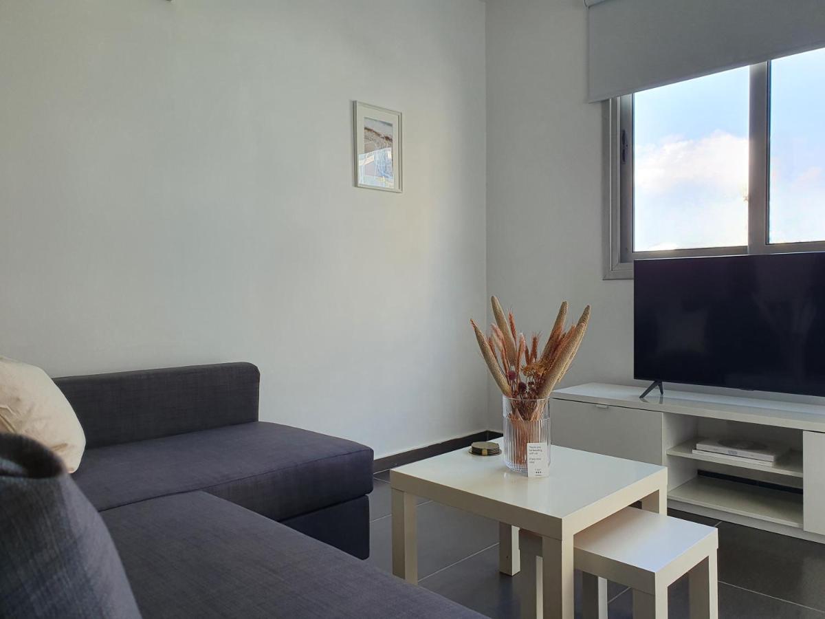 Apartamento con balcón