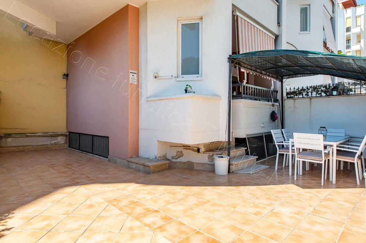 Locazione Turistica Fusillo Lorusso con parcheggio privato in loco - Bed and Breakfast Barletta