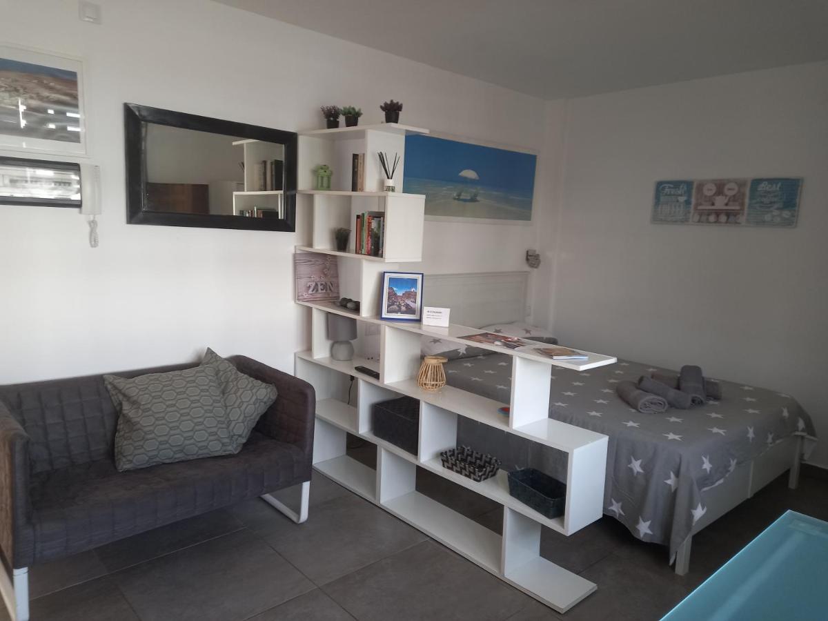 B&B Corralejo - Estudio Coriandolo WiFi fibra - Bed and Breakfast Corralejo